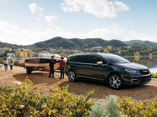 2024 Chrysler Pacifica towing a boat