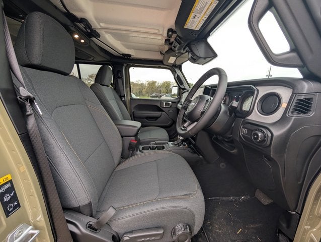 2026 Jeep Wrangler 4-Door Sport RHD 4x4