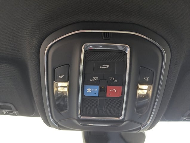 2023 Jeep Grand Cherokee Altitude 4x2