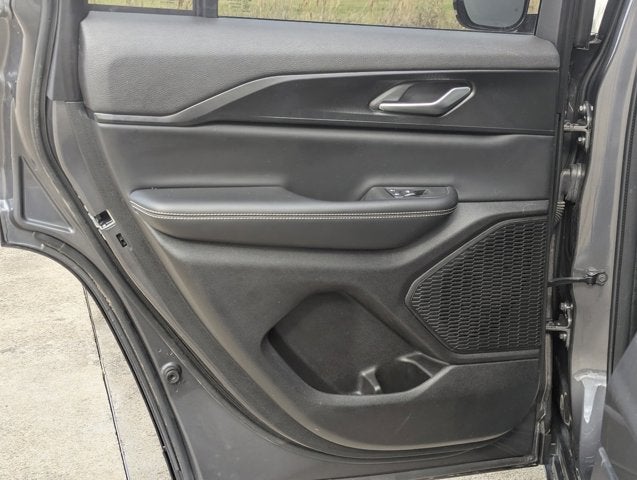 2023 Jeep Grand Cherokee Altitude 4x2