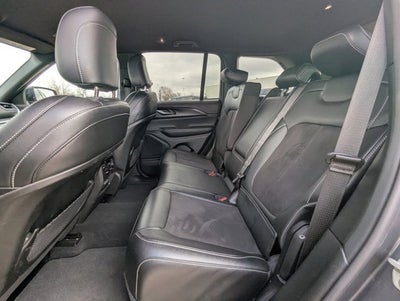 2023 Jeep Grand Cherokee Altitude 4x2