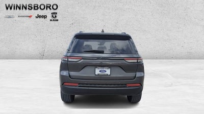 2023 Jeep Grand Cherokee Altitude 4x2