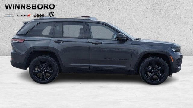 2023 Jeep Grand Cherokee Altitude 4x2