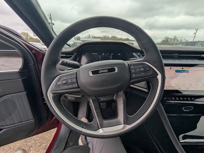 2026 Jeep Grand Cherokee GRAND CHEROKEE LAREDO ALTITUDE 4X2