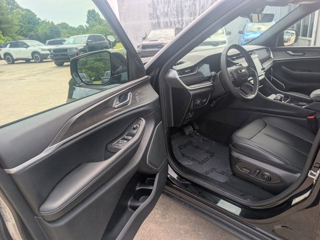 2026 Jeep Grand Cherokee GRAND CHEROKEE LIMITED 4X2