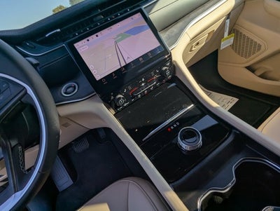 2025 Jeep Grand Cherokee GRAND CHEROKEE L LIMITED 4X2