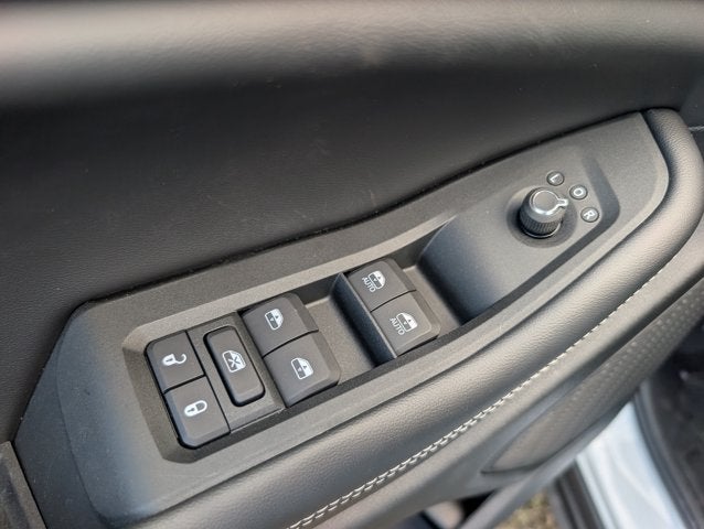 2027 Jeep Grand Cherokee GRAND CHEROKEE L LIMITED 4X2