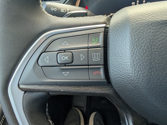 2027 Jeep Grand Cherokee GRAND CHEROKEE L LIMITED 4X2