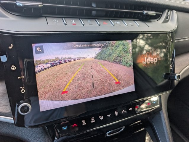 2027 Jeep Grand Cherokee GRAND CHEROKEE L LIMITED 4X2