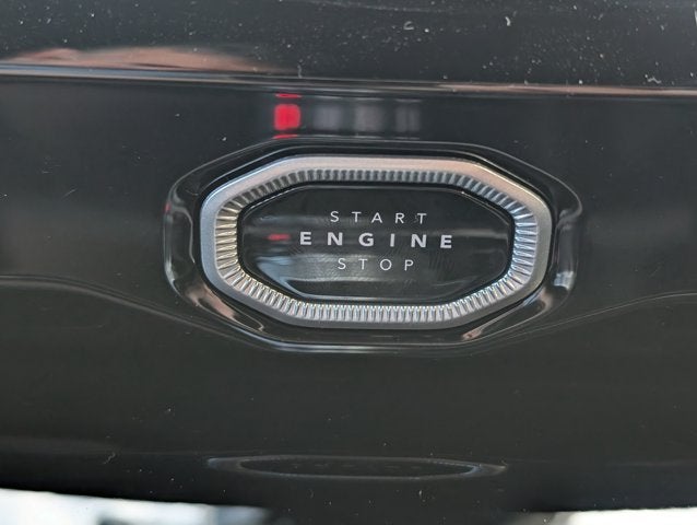 2027 Jeep Grand Cherokee GRAND CHEROKEE L LIMITED 4X2