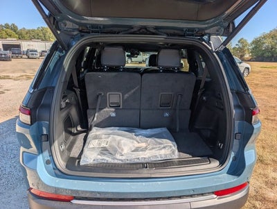 2027 Jeep Grand Cherokee GRAND CHEROKEE L LIMITED 4X2