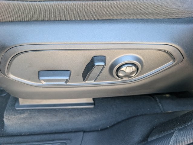 2027 Jeep Grand Cherokee GRAND CHEROKEE L LIMITED 4X2