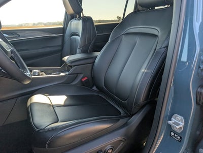 2027 Jeep Grand Cherokee GRAND CHEROKEE L LIMITED 4X2