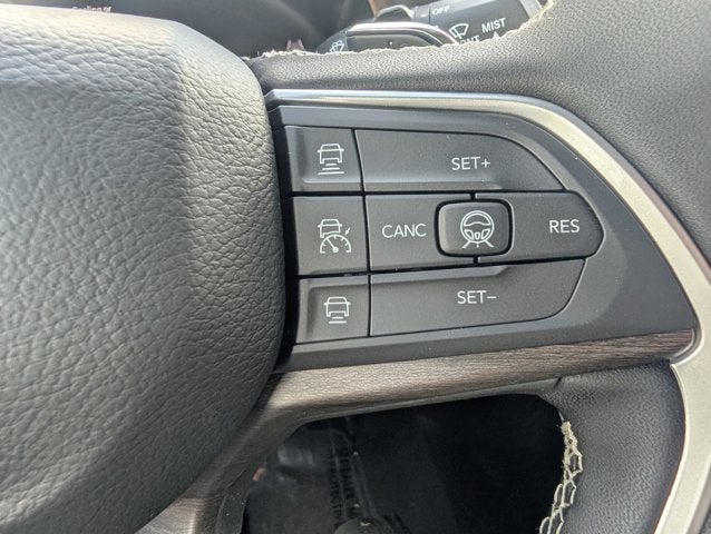 2026 Jeep Grand Cherokee GRAND CHEROKEE L LIMITED 4X2