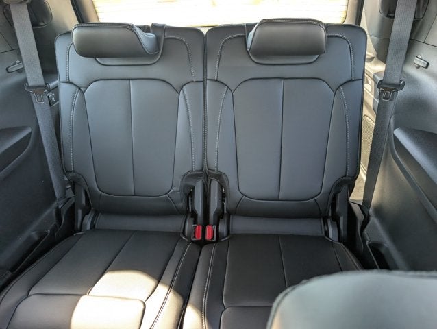2027 Jeep Grand Cherokee GRAND CHEROKEE L LIMITED 4X2