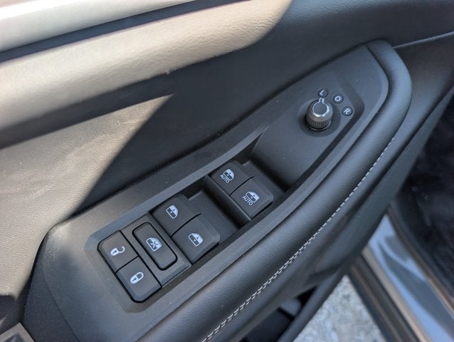 2027 Jeep Grand Cherokee GRAND CHEROKEE L LIMITED 4X2