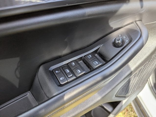 2023 Jeep Grand Cherokee L Laredo 4x4