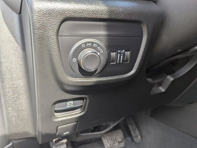 2023 Jeep Grand Cherokee L Laredo 4x4