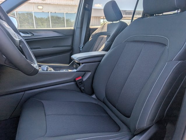2026 Jeep Grand Cherokee GRAND CHEROKEE L LAREDO X 4X4