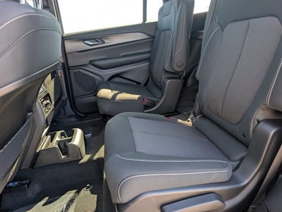 2027 Jeep Grand Cherokee GRAND CHEROKEE L LAREDO 4X4