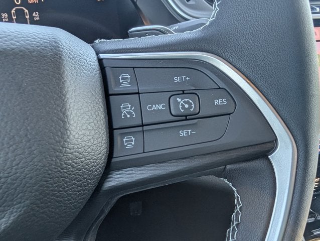 2027 Jeep Grand Cherokee GRAND CHEROKEE L LAREDO 4X4