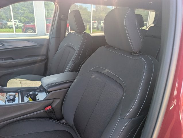 2026 Jeep Grand Cherokee GRAND CHEROKEE L LAREDO X 4X4