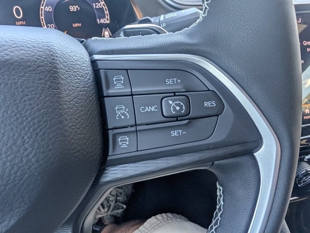 2026 Jeep Grand Cherokee GRAND CHEROKEE L LAREDO X 4X4