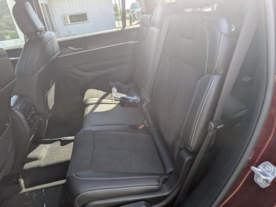 2026 Jeep Grand Cherokee GRAND CHEROKEE L LAREDO ALTITUDE 4X4