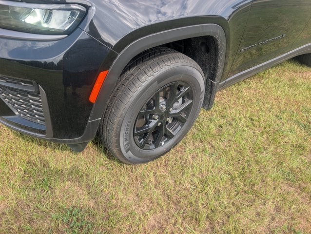 2026 Jeep Grand Cherokee GRAND CHEROKEE L LAREDO ALTITUDE 4X4