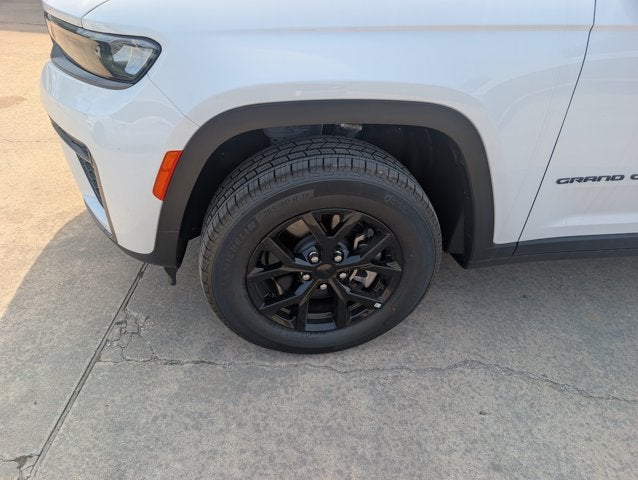 2026 Jeep Grand Cherokee GRAND CHEROKEE L LAREDO ALTITUDE 4X4