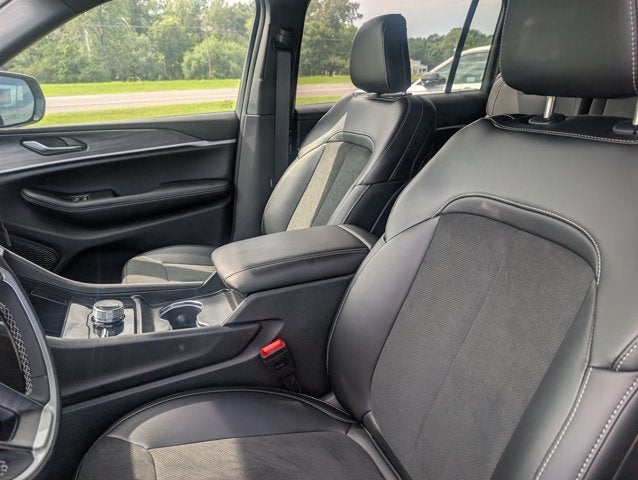 2026 Jeep Grand Cherokee GRAND CHEROKEE L LAREDO ALTITUDE 4X4