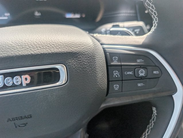 2026 Jeep Grand Cherokee GRAND CHEROKEE L LAREDO ALTITUDE 4X4