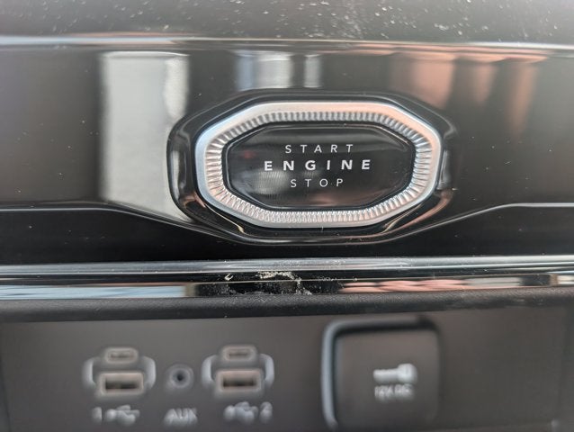2026 Jeep Grand Cherokee GRAND CHEROKEE L LAREDO ALTITUDE 4X4