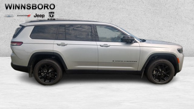 2026 Jeep Grand Cherokee GRAND CHEROKEE L LAREDO ALTITUDE 4X4