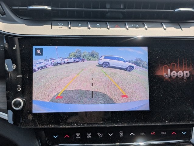 2026 Jeep Grand Cherokee GRAND CHEROKEE L LAREDO ALTITUDE 4X4