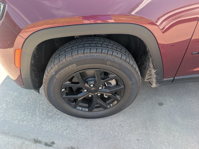 2026 Jeep Grand Cherokee GRAND CHEROKEE L LAREDO ALTITUDE 4X4