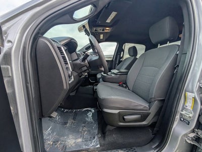 2024 RAM 1500 Classic Warlock Crew Cab 4x2 5'7' Box