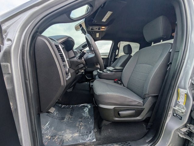 2024 RAM 1500 Classic Warlock Crew Cab 4x2 5'7' Box