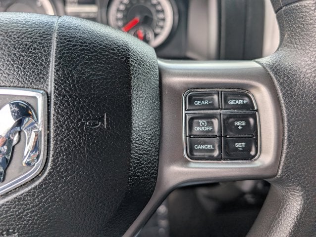 2024 RAM 1500 Classic Warlock Crew Cab 4x2 5'7' Box