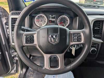 2024 RAM 1500 Classic Warlock Crew Cab 4x2 5'7' Box