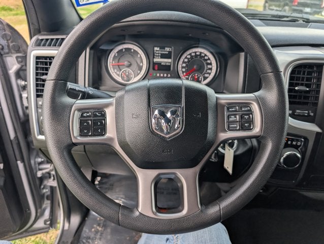 2024 RAM 1500 Classic Warlock Crew Cab 4x2 5'7' Box