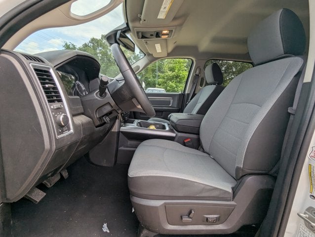 2023 RAM 1500 Classic SLT Crew Cab 4x2 5'7' Box