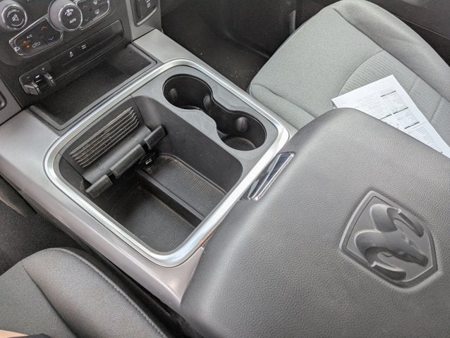 2023 RAM 1500 Classic SLT Crew Cab 4x2 5'7' Box