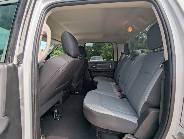 2023 RAM 1500 Classic SLT Crew Cab 4x2 5'7' Box