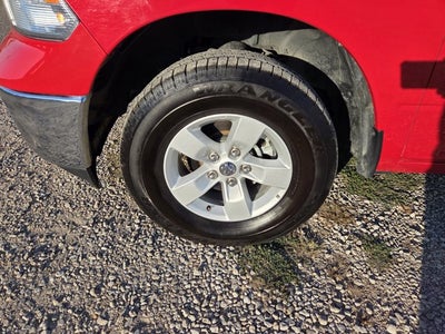 2023 RAM 1500 Classic SLT Crew Cab 4x4 5'7' Box