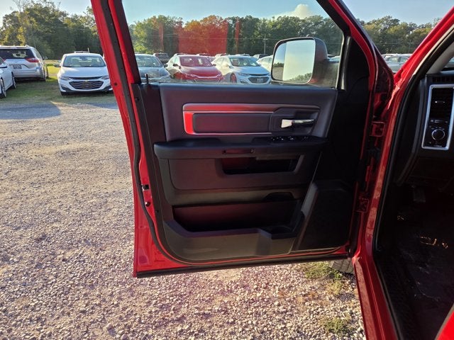 2023 RAM 1500 Classic SLT Crew Cab 4x4 5'7' Box