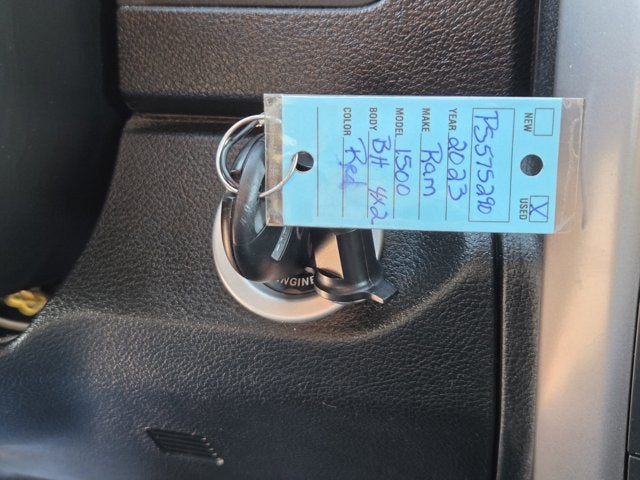 2023 RAM 1500 Classic SLT Crew Cab 4x4 5'7' Box