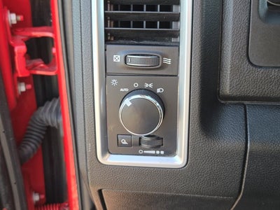 2023 RAM 1500 Classic SLT Crew Cab 4x4 5'7' Box