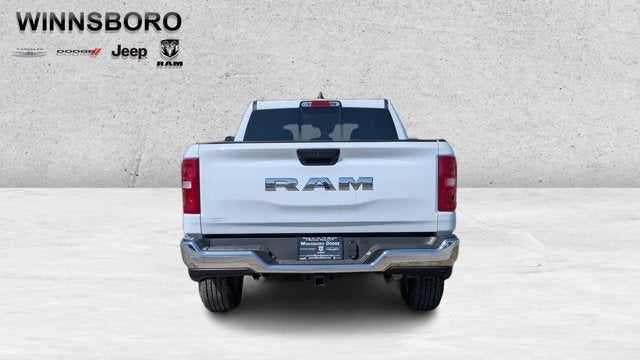2025 RAM Ram 1500 RAM 1500 TRADESMAN CREW CAB 4X2 5'7' BOX