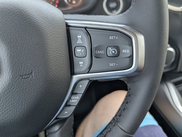 2026 RAM 1500 Big Horn Crew Cab 4x4 5'7' Box